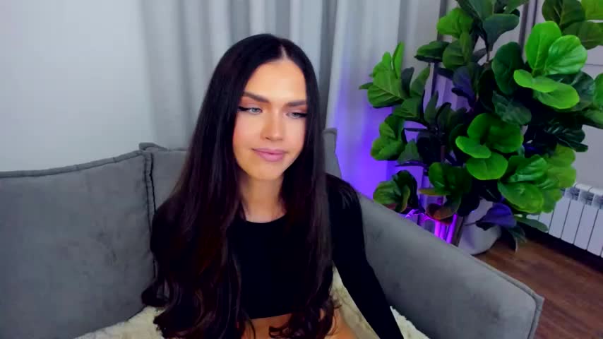 sexyangeloux Adult Chat August 1, 2025