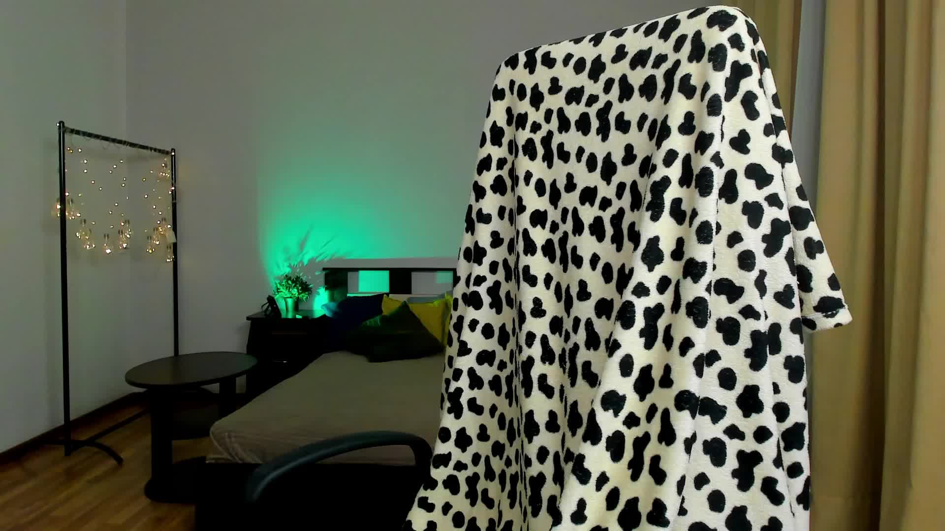 lika-haris Adult Chat August 1, 2025