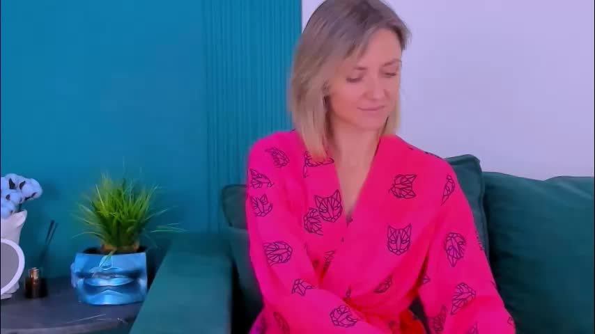 cutemirage Adult Chat August 1, 2025