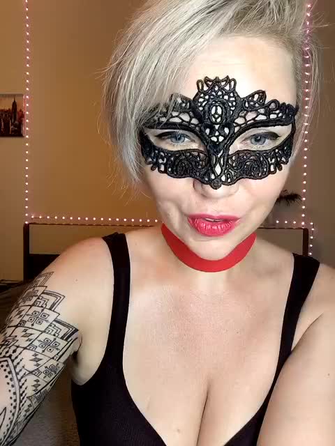 TilyTily Adult Chat August 1, 2025