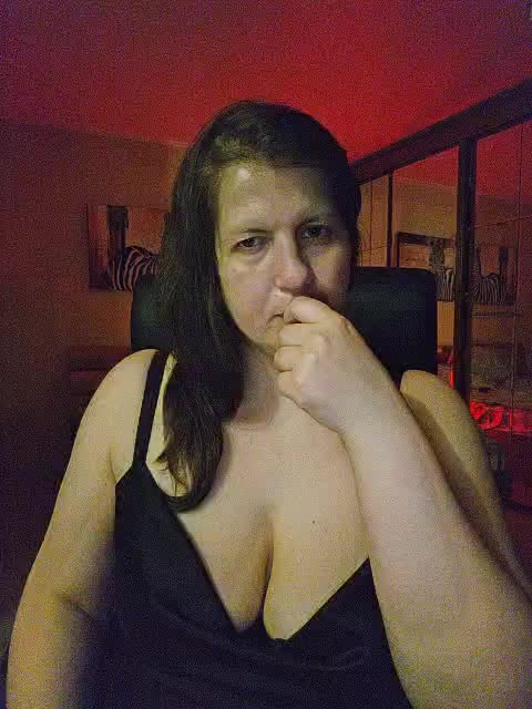 nimfastar77 Adult Chat August 1, 2025