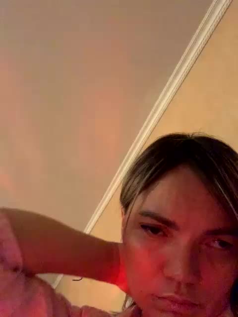 Ella-Pearlie Adult Chat August 1, 2025