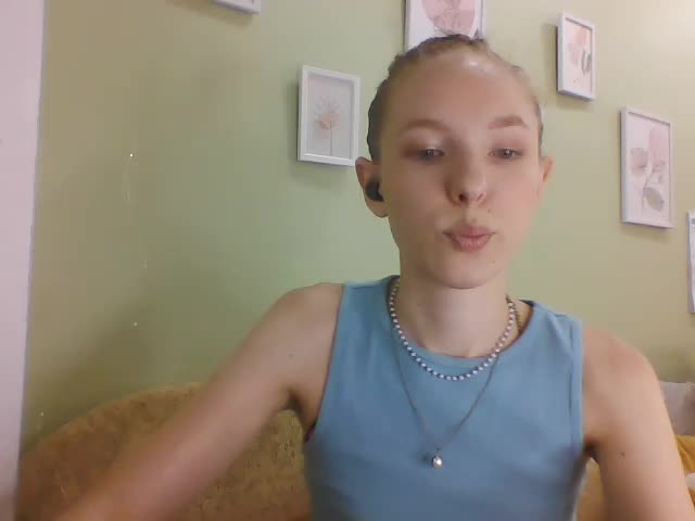 Lili-0508 Adult Chat August 2, 2025