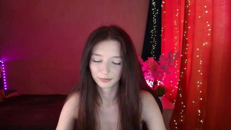 Klybnika_xx Adult Chat August 2, 2025