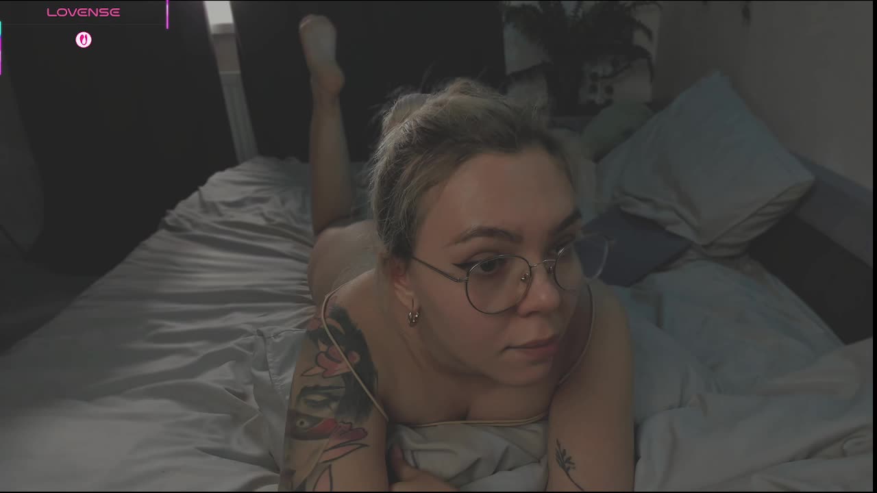 AnyaTaylorJoy_ Adult Chat August 2, 2025