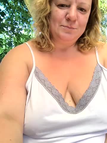 jusichka Adult Chat August 2, 2025