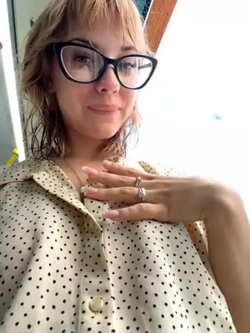 OnlyApril Adult Chat August 2, 2025