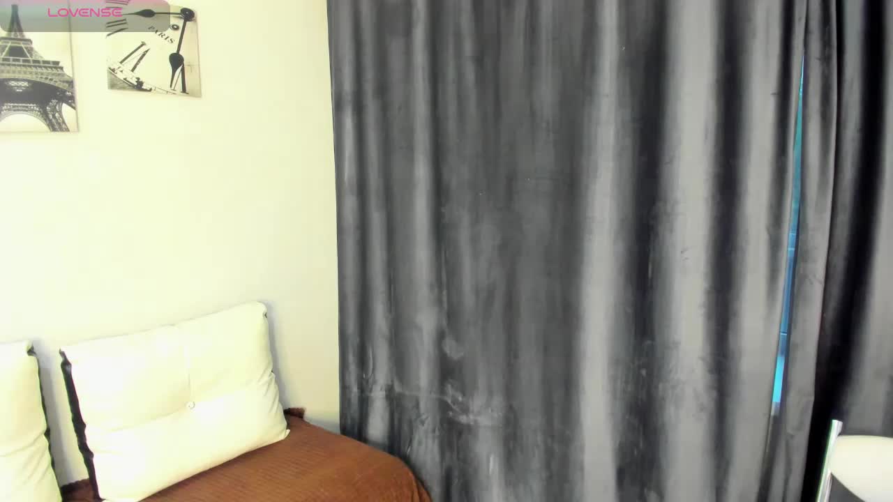 Sakura- Adult Chat August 2, 2025