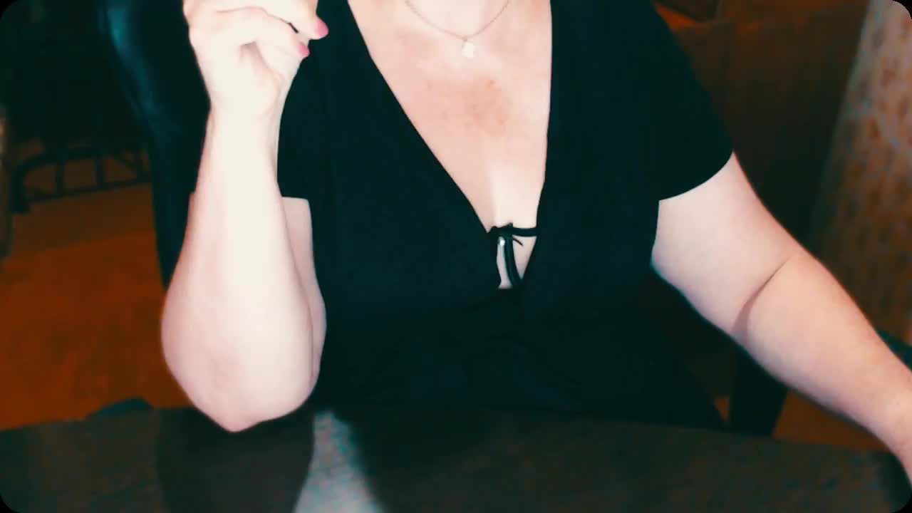 Alisa1917 Adult Chat August 2, 2025