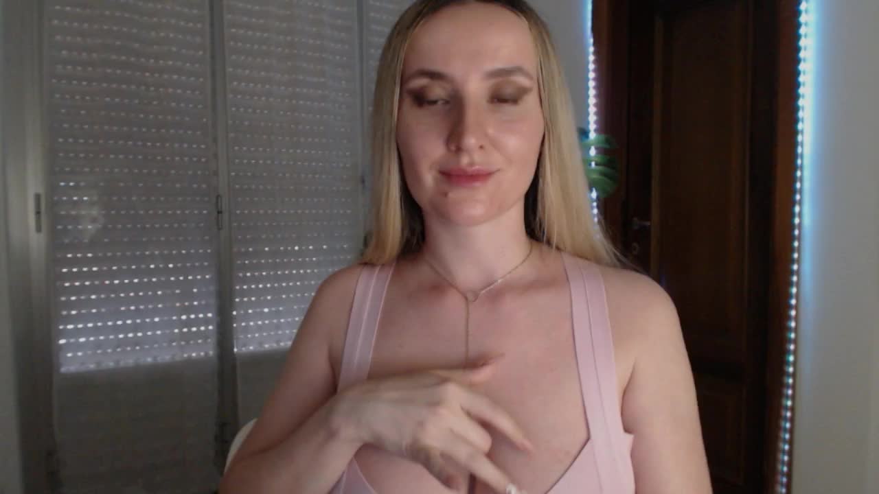 Alina-Lovely Adult Chat August 2, 2025