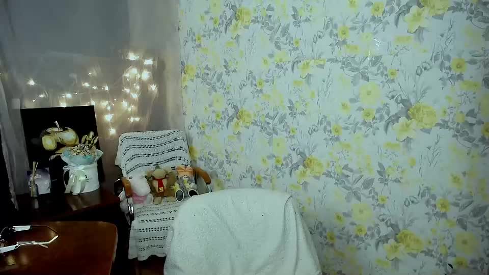 m_vikki Adult Chat August 2, 2025