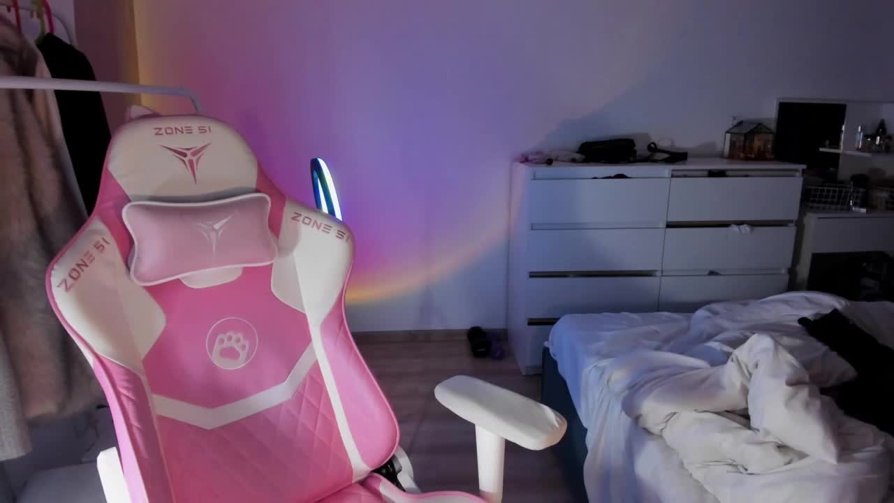 mnepohuyy Adult Chat August 2, 2025