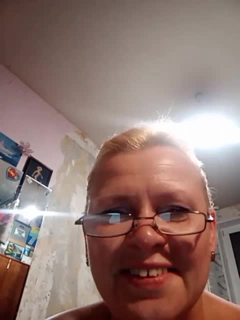 -WhiteQueen- Adult Chat August 2, 2025