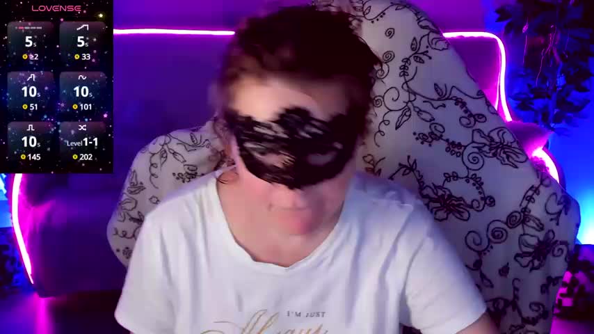 Sexy-Housewife Adult Chat August 2, 2025