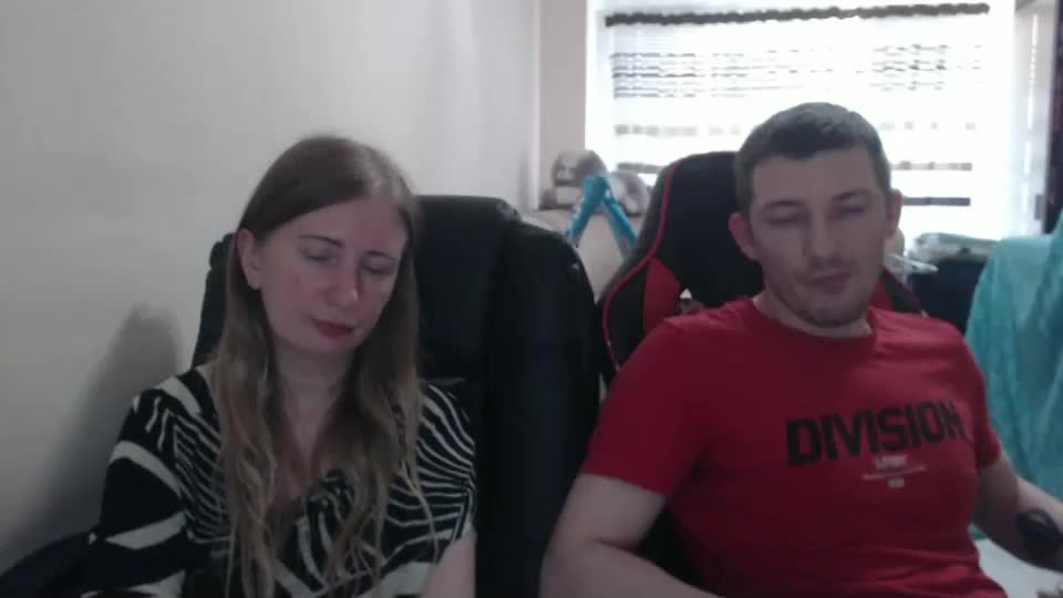 jenisandpeter Adult Chat August 1, 2025