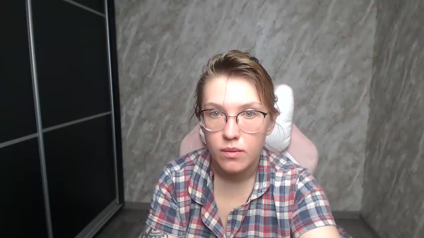 Reginasmilee Adult Chat August 2, 2025