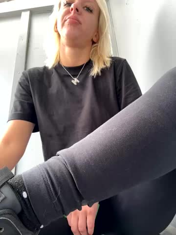 LikaCat Adult Chat August 2, 2025