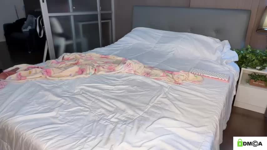 Lizzy_meoww Adult Chat August 2, 2025