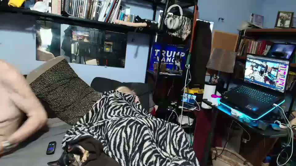 pink_black Adult Chat August 2, 2025