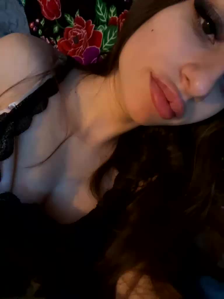 Mia69aa Adult Chat August 2, 2025