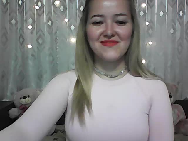 -Sweet-smile- Adult Chat August 2, 2025