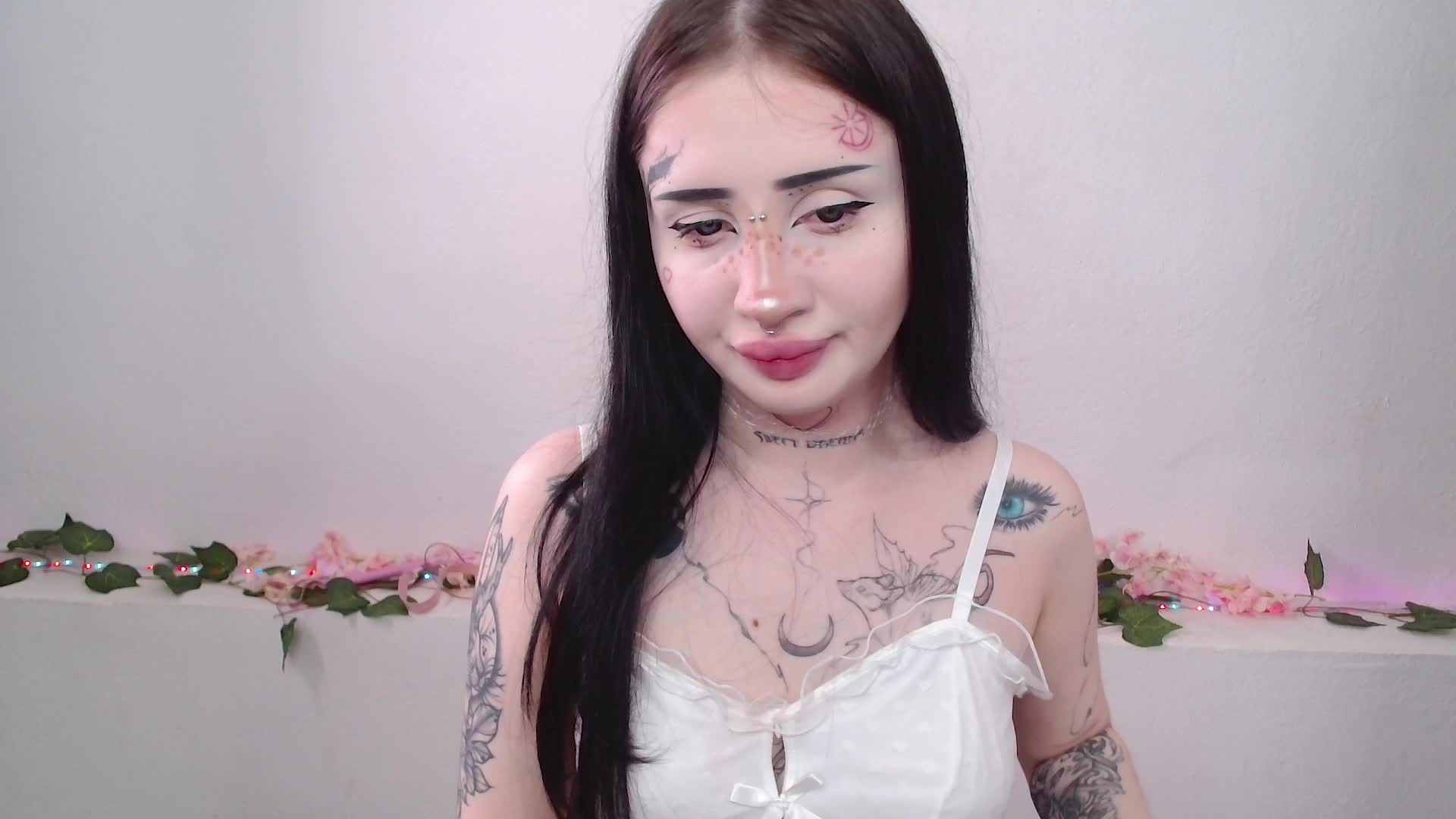 lisa-tatt Adult Chat August 2, 2025