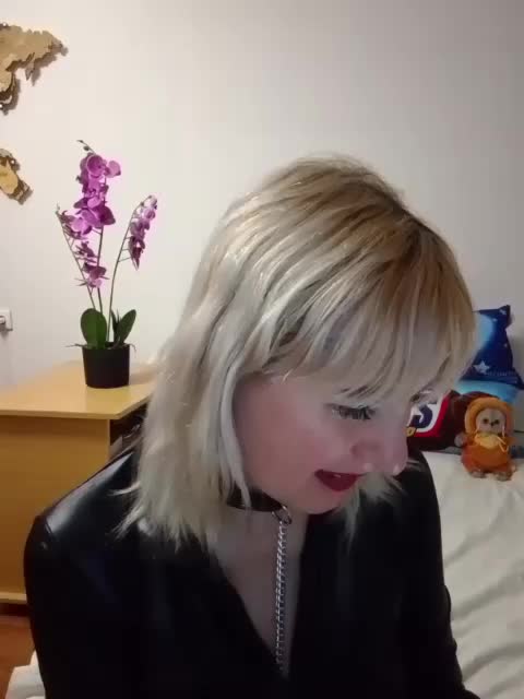 Beautiful_lady Adult Chat August 2, 2025