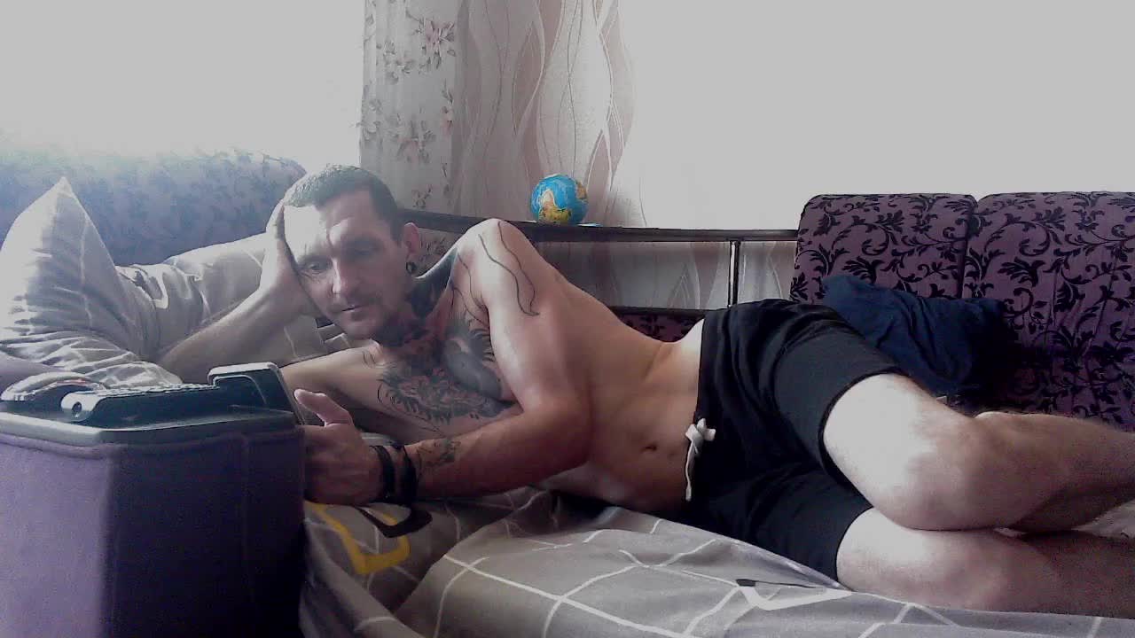 phoenixxx_4 Adult Chat August 2, 2025