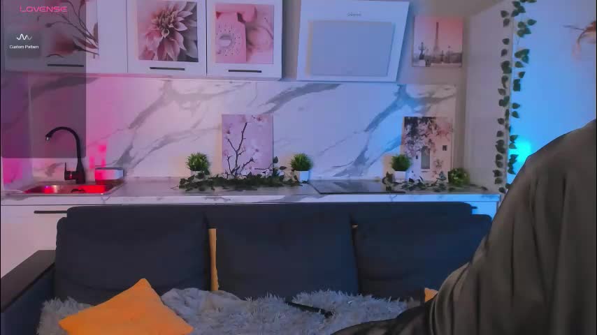 top_magical_girls Adult Chat August 2, 2025