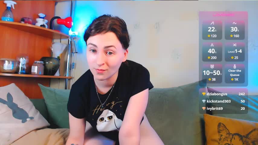 Caroline1995 Adult Chat August 2, 2025