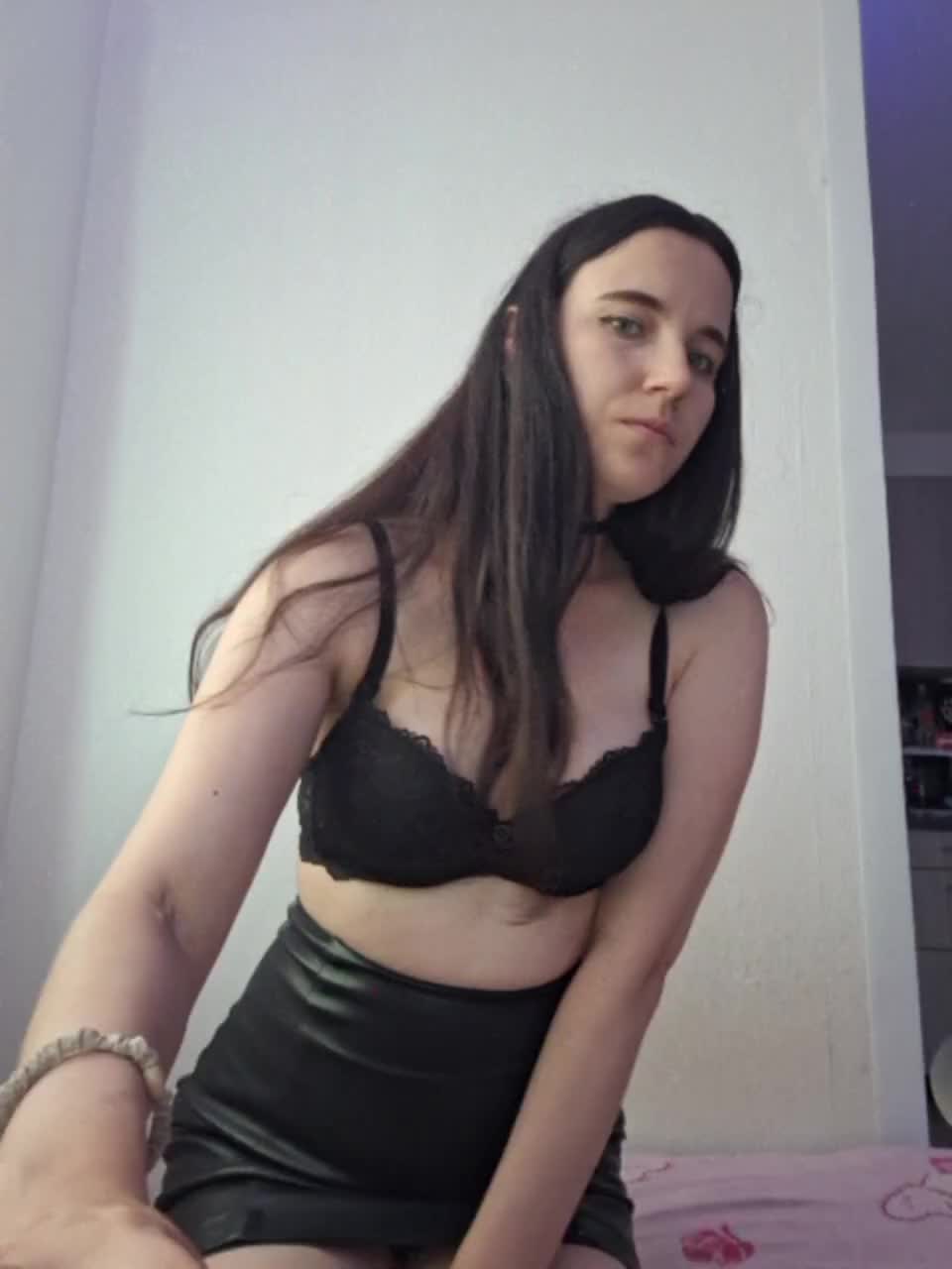 DearVioletta Adult Chat August 2, 2025