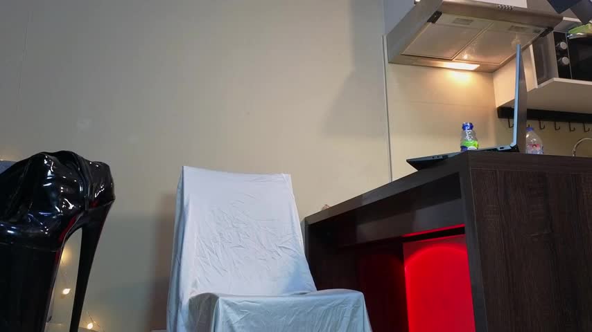 Martha_Hoffman Adult Chat August 2, 2025