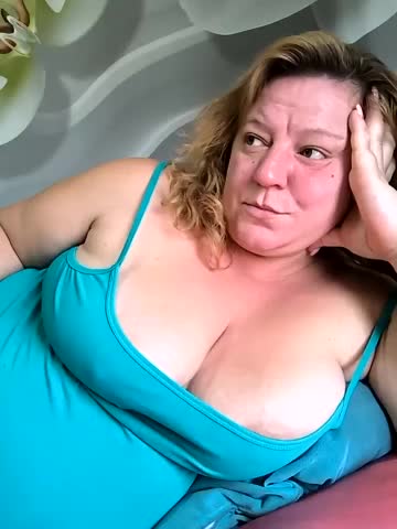 jusichka Adult Chat August 2, 2025