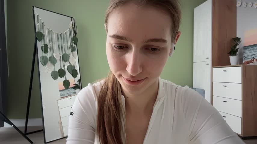 solar_bella Adult Chat August 3, 2025