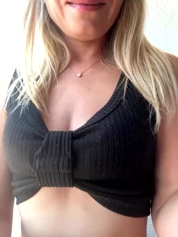 SweetCupcaks Adult Chat August 3, 2025