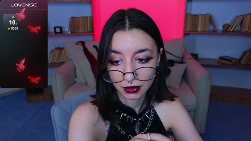Mistress__Marcelline Adult Chat August 3, 2025