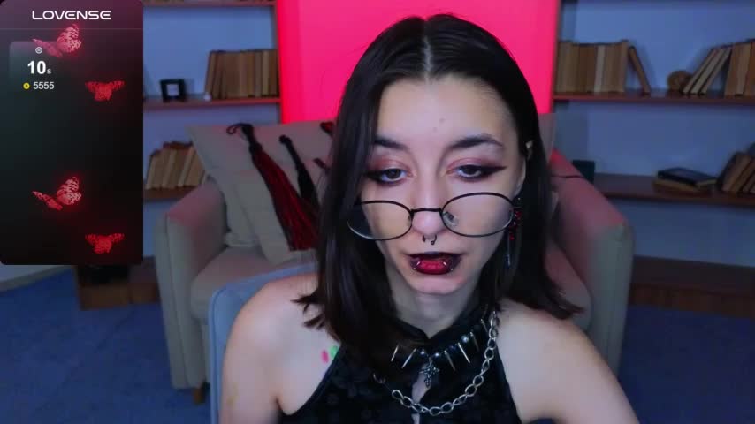 Mistress__Marcelline Adult Chat August 3, 2025