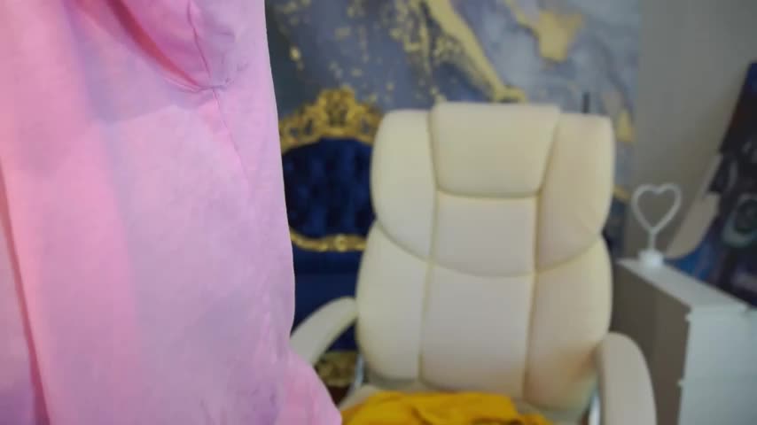 LilElfie Adult Chat August 3, 2025