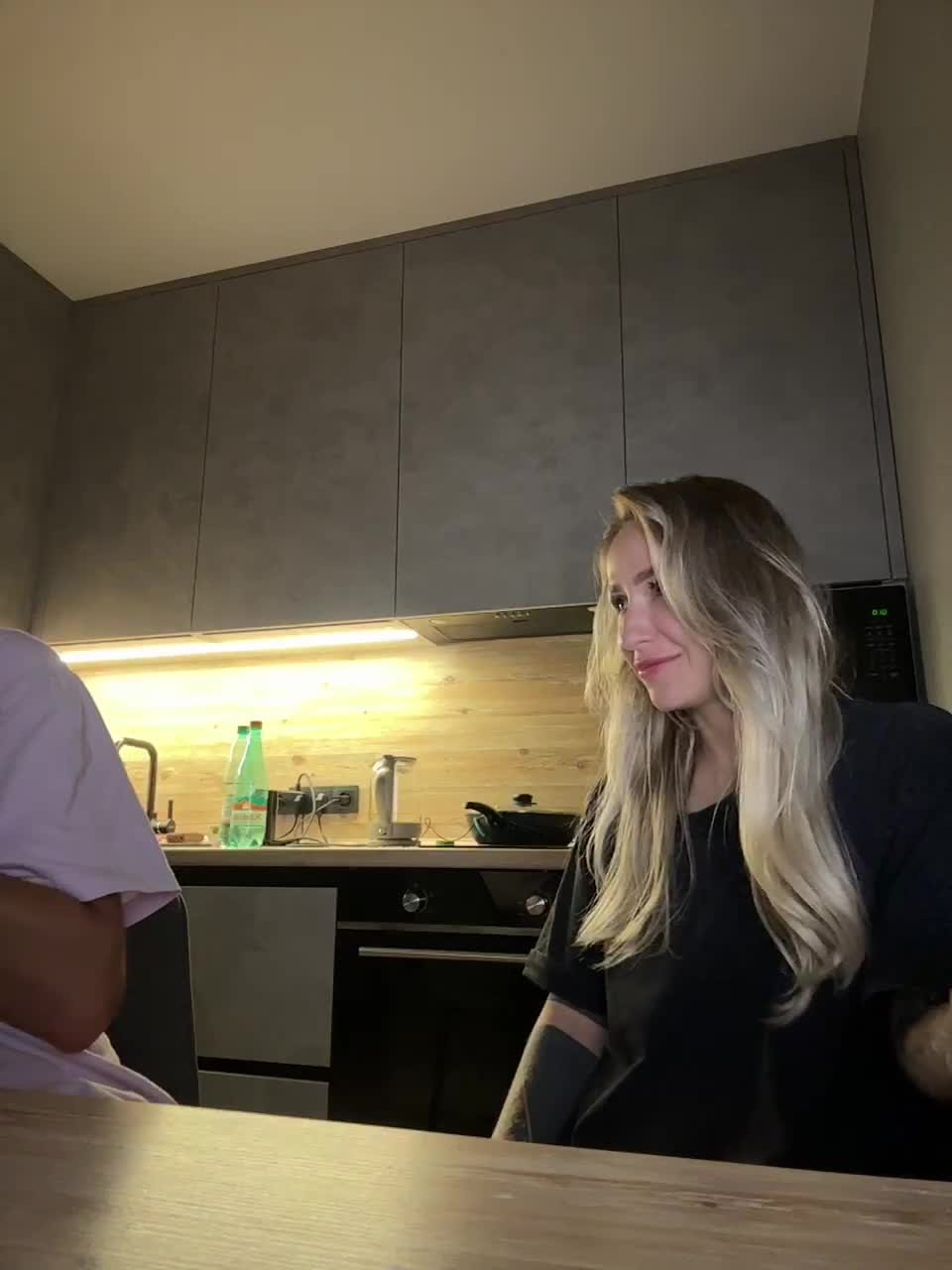 QueenKing Adult Chat August 3, 2025