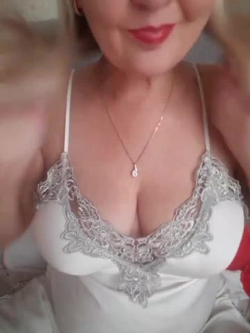 SexiestJess45 Adult Chat August 3, 2025