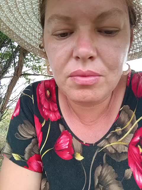 Raspberry_Rum Adult Chat August 3, 2025