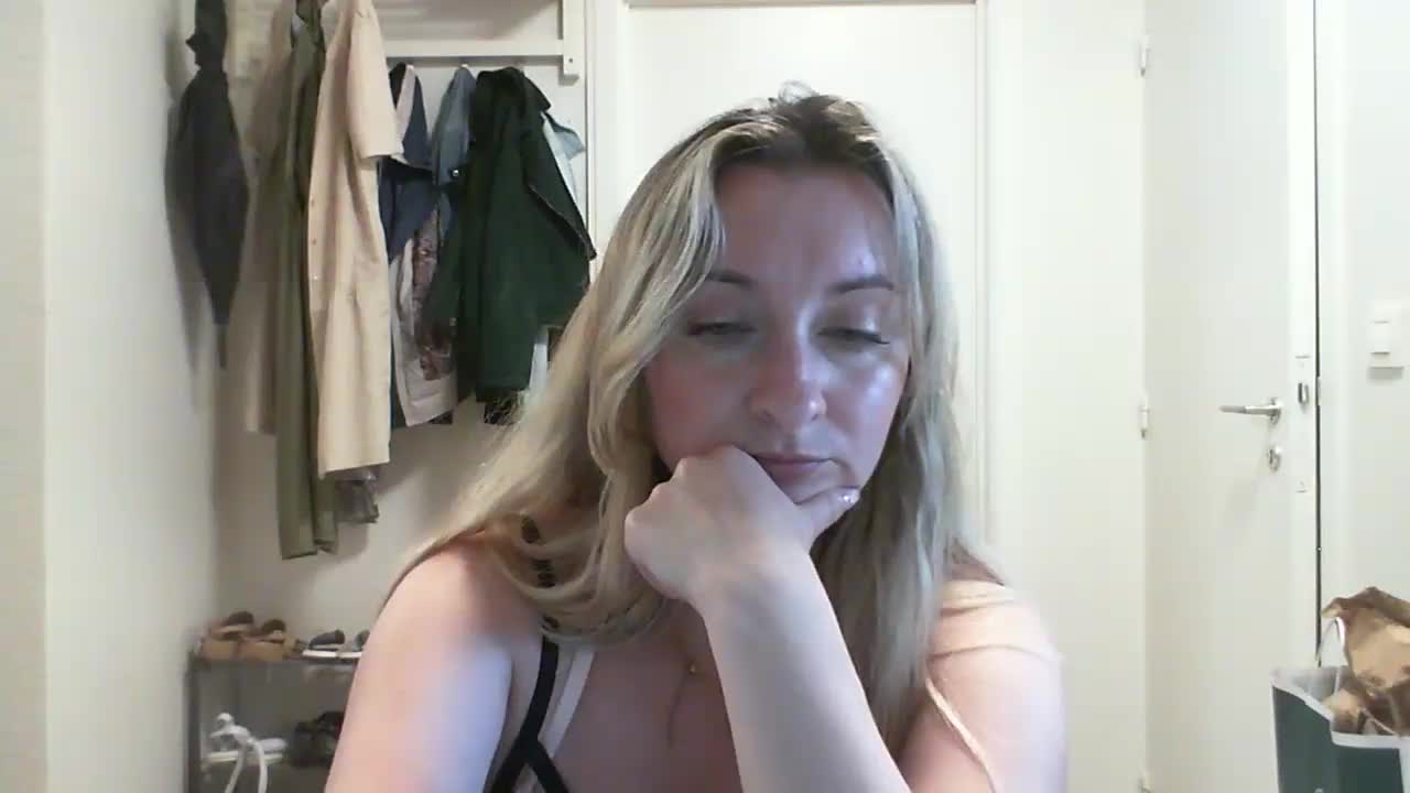 RuslanaFlower Adult Chat August 3, 2025