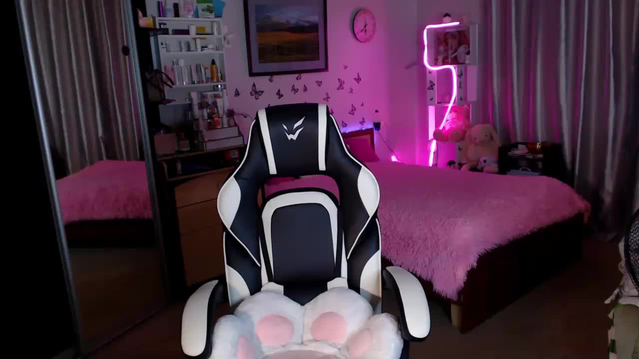 miss-alice- Adult Chat August 3, 2025