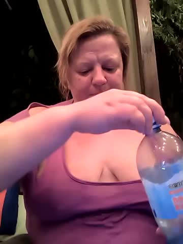 jusichka Adult Chat August 3, 2025