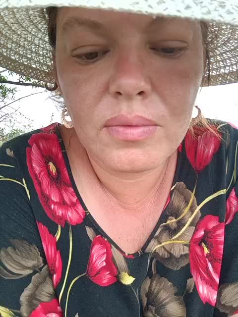 Raspberry_Rum Adult Chat August 3, 2025