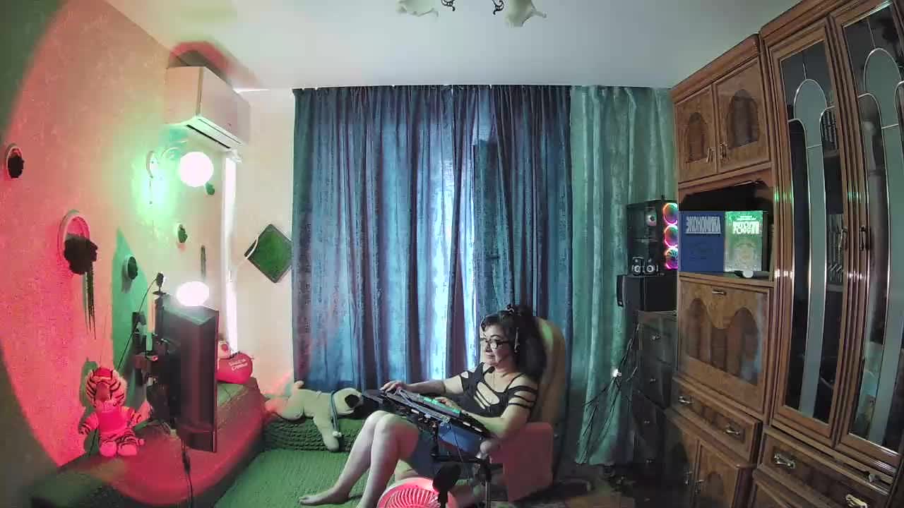 Infodar Adult Chat August 3, 2025