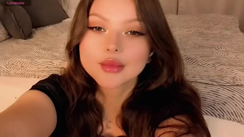 charming_peach Adult Chat August 3, 2025