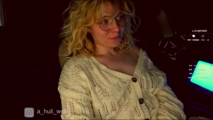 A-Huli Adult Chat August 3, 2025