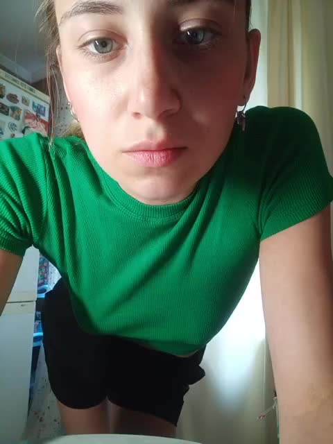 MilkyGirl Adult Chat August 3, 2025