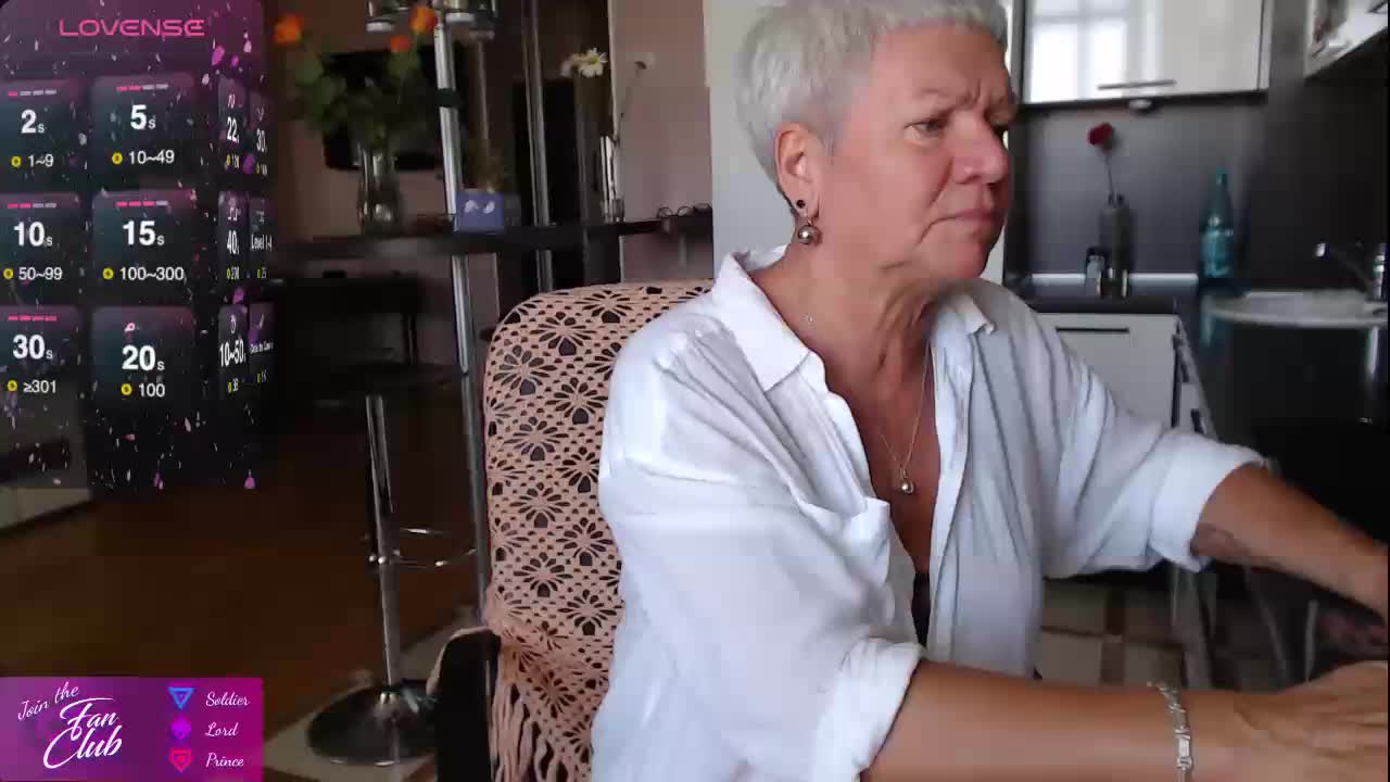 roxana-brooks Adult Chat August 3, 2025